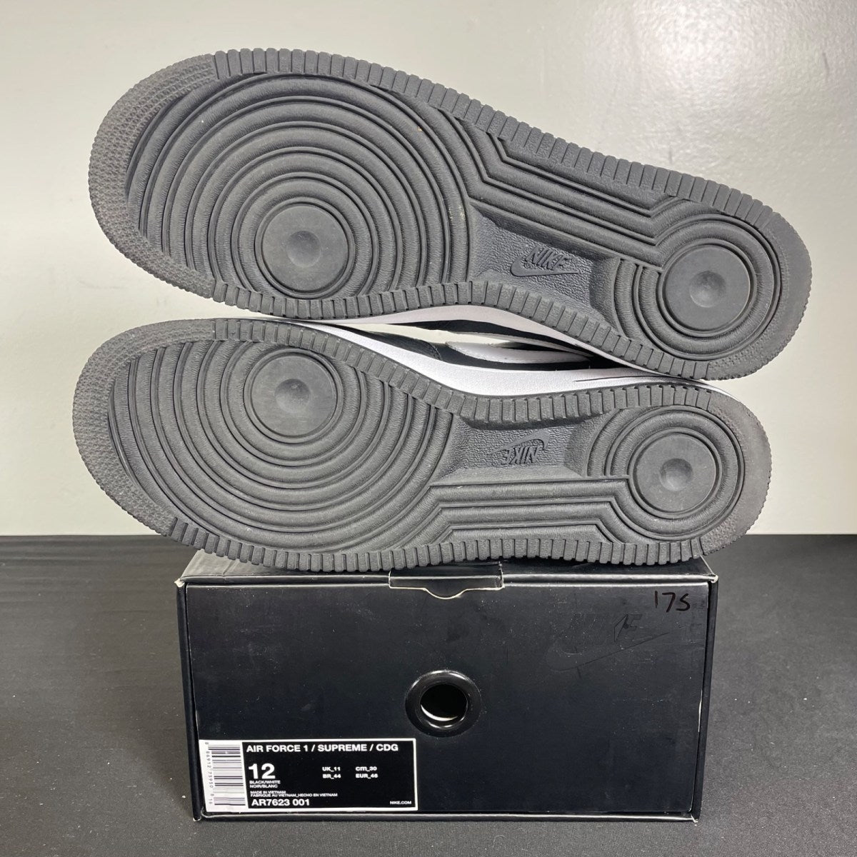 Nike Air Force 1 Low Supreme x Comme des Garçons (2018) 12 (Moderately Worn Pre-Owned)NikeBlack/White - Image 5