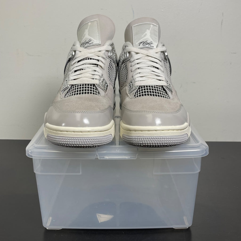 Jordan 4 Retro Frozen Moments (Women's) 12W (Moderately Worn Pre-Owned)JordanLight Iron Ore/Sail-Neutral Grey-Black-Metallic Silver - Image 2
