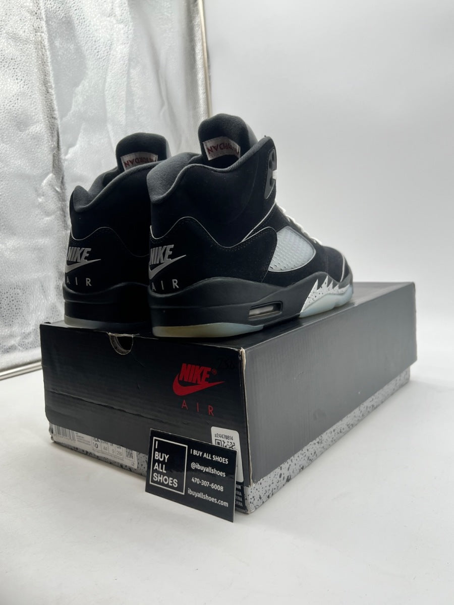 Jordan 5 Retro OG Black Metallic Reimagined 10 (Lightly Worn Pre-Owned) - Image 5