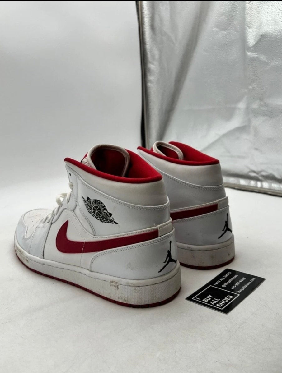Jordan 1 Retro White Gym Red 13 (Heavily Worn Pre-Owned)JordanWhite/Black-Gym Red - Image 6
