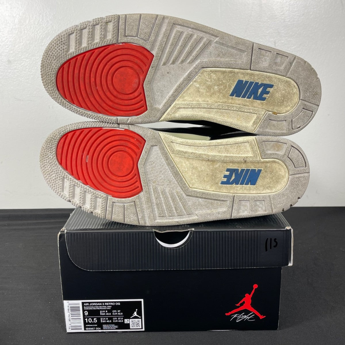 Jordan 3 Retro OG Rare Air 9 (Moderately Worn Pre-Owned)JordanBlack/Chile Red/Neutral Grey/Military Blue/Coconut Milk - Image 5