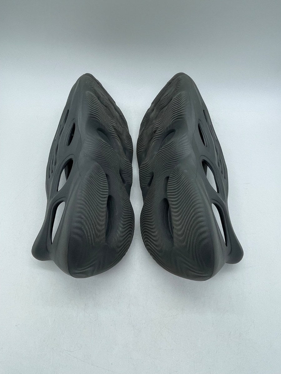 adidas Yeezy Foam RNR Carbon 11 (Moderately Worn Pre-Owned) - Image 6