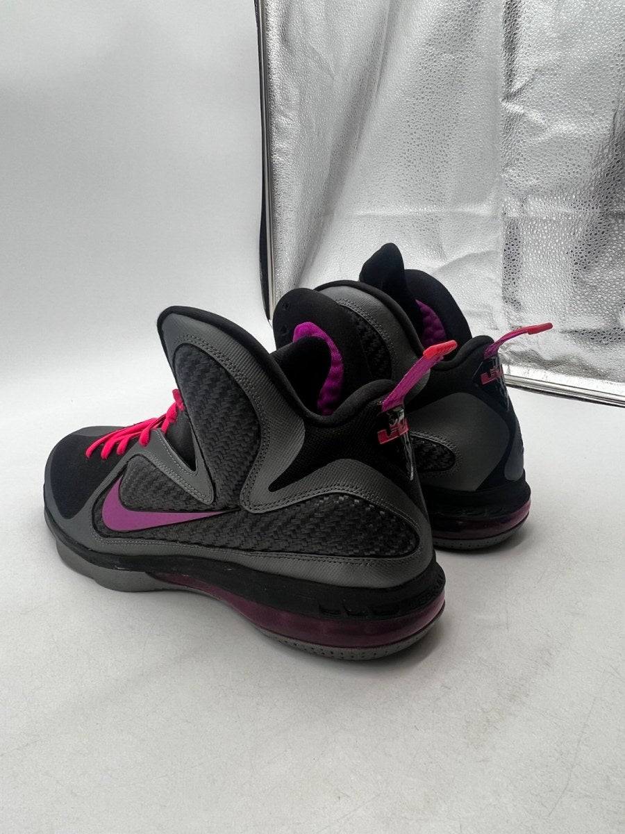 Nike LeBron 9 Miami Nights 11.5 (Lightly Worn Pre-Owned)NikeCool Grey/Vivid Grape-Black-Cherry - Image 4