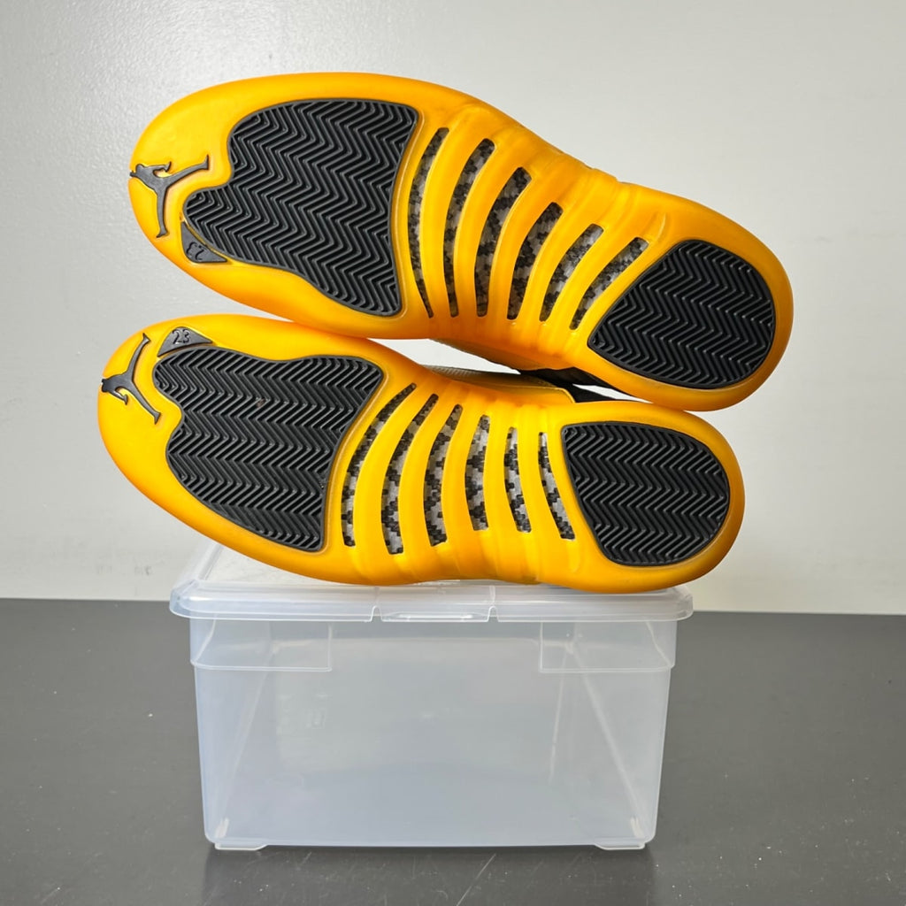 Jordan 12 Retro Black University Gold 10.5 (Lightly Worn Pre-Owned)JordanBlack/University Gold - Image 5