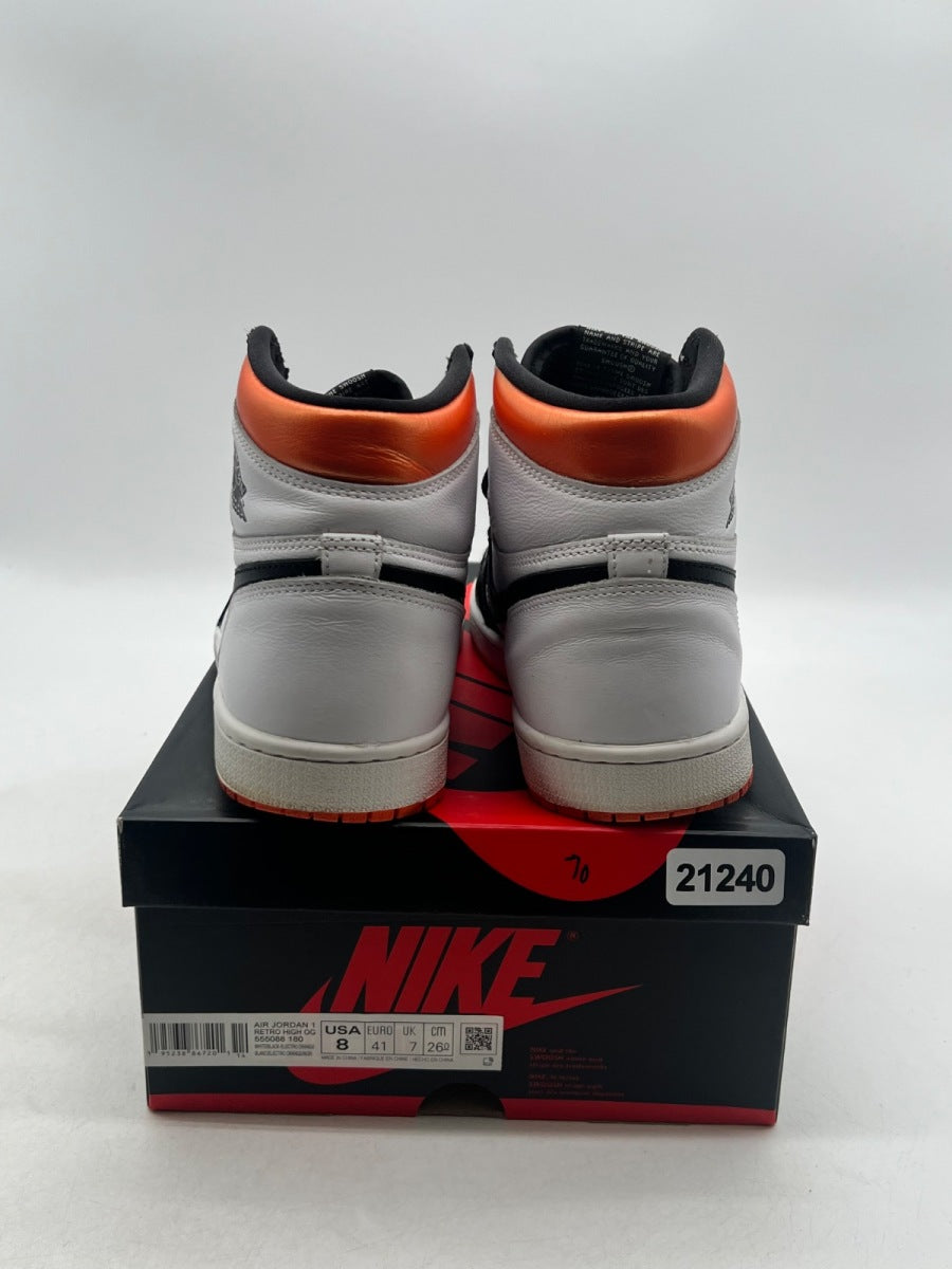 Jordan 1 Retro High Electro Orange 8 (Lightly Worn Pre-Owned) - Image 3