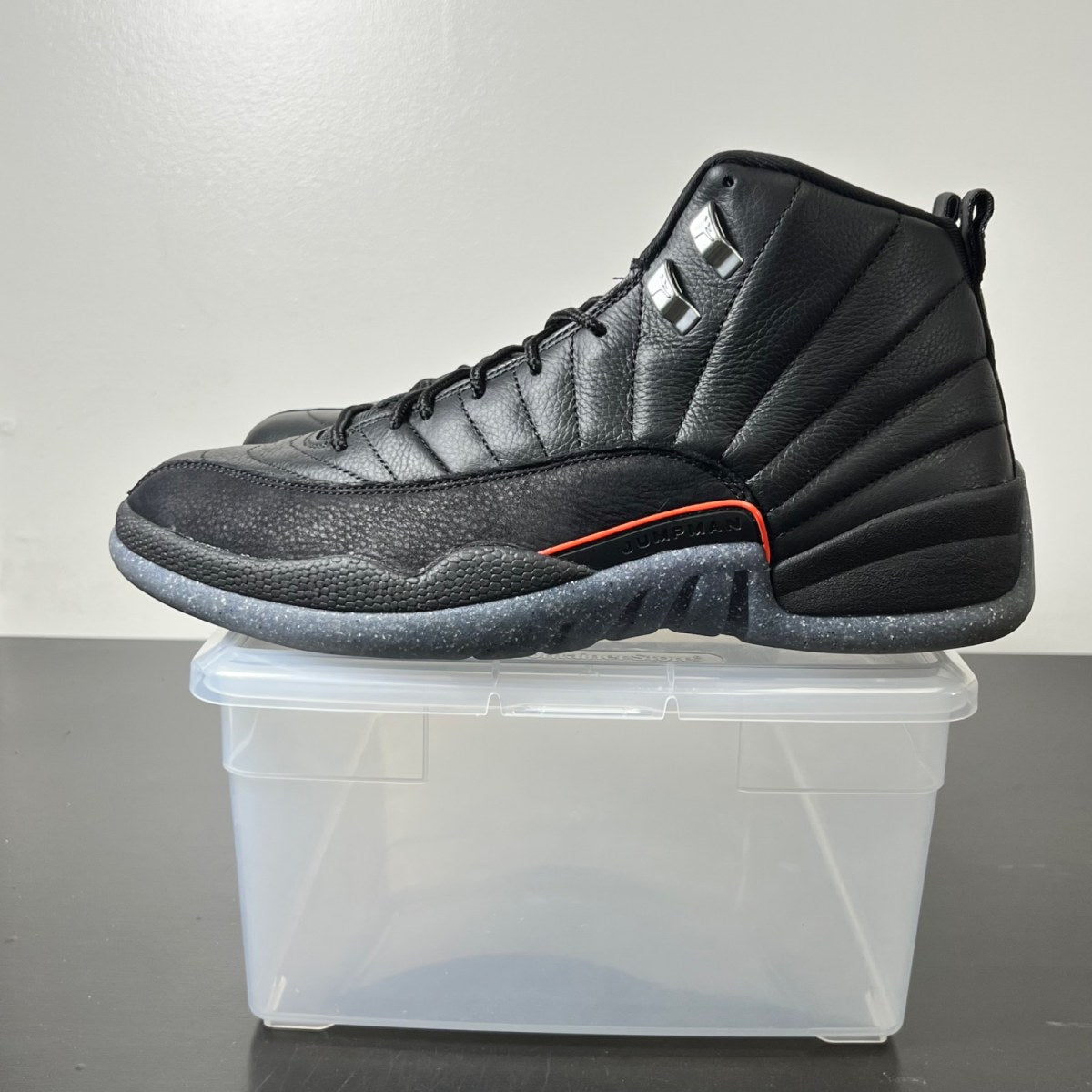Jordan 12 Retro Utility 11 (Moderately Worn Pre-Owned)JordanBlack/Black-Bright Crimson-White - Image 3
