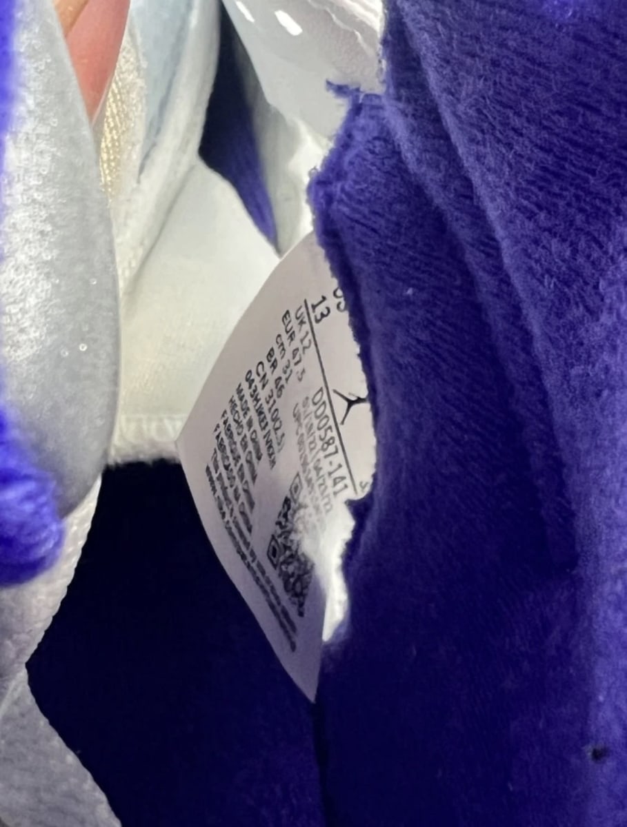 Jordan 5 Retro Dark Concord 13 (Heavily Worn Pre-Owned)JordanWhite/Dark Concord-Black - Image 7