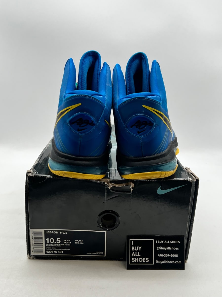 Nike LeBron 8 V/2 Entourage 10.5 (Moderately Worn Pre-Owned) - Image 3