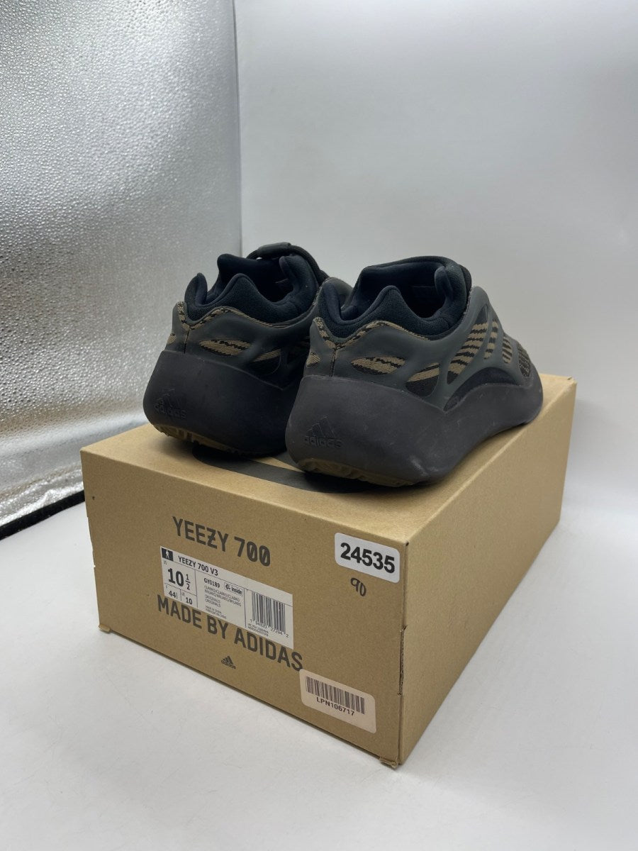 adidas Yeezy 700 V3 Clay Brown 10.5 (Moderately Worn Pre-Owned)adidasEremial/Eremial/Eremial - Image 5