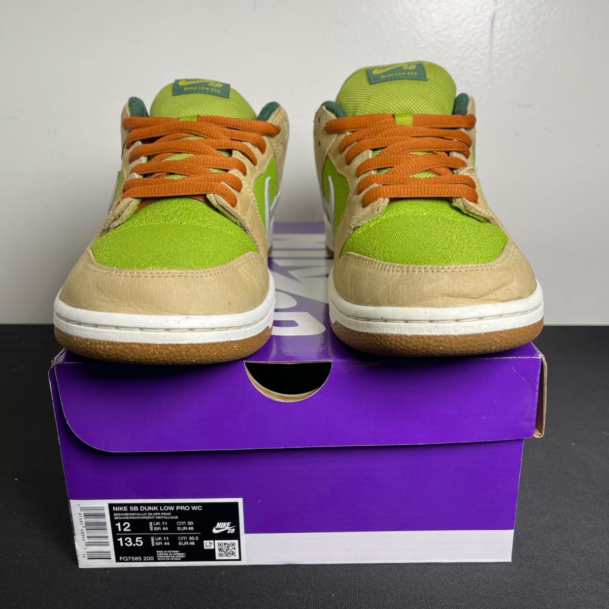 Nike SB Dunk Low Escargot (Size 12) - aux