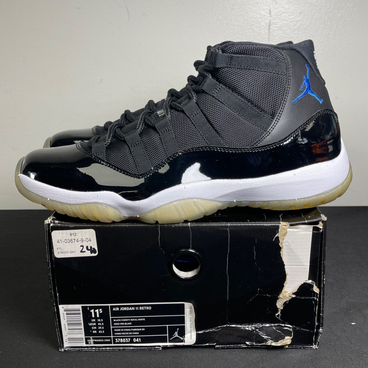 Jordan 11 Retro Space Jam (2009) (Size 11.5) - Image 3