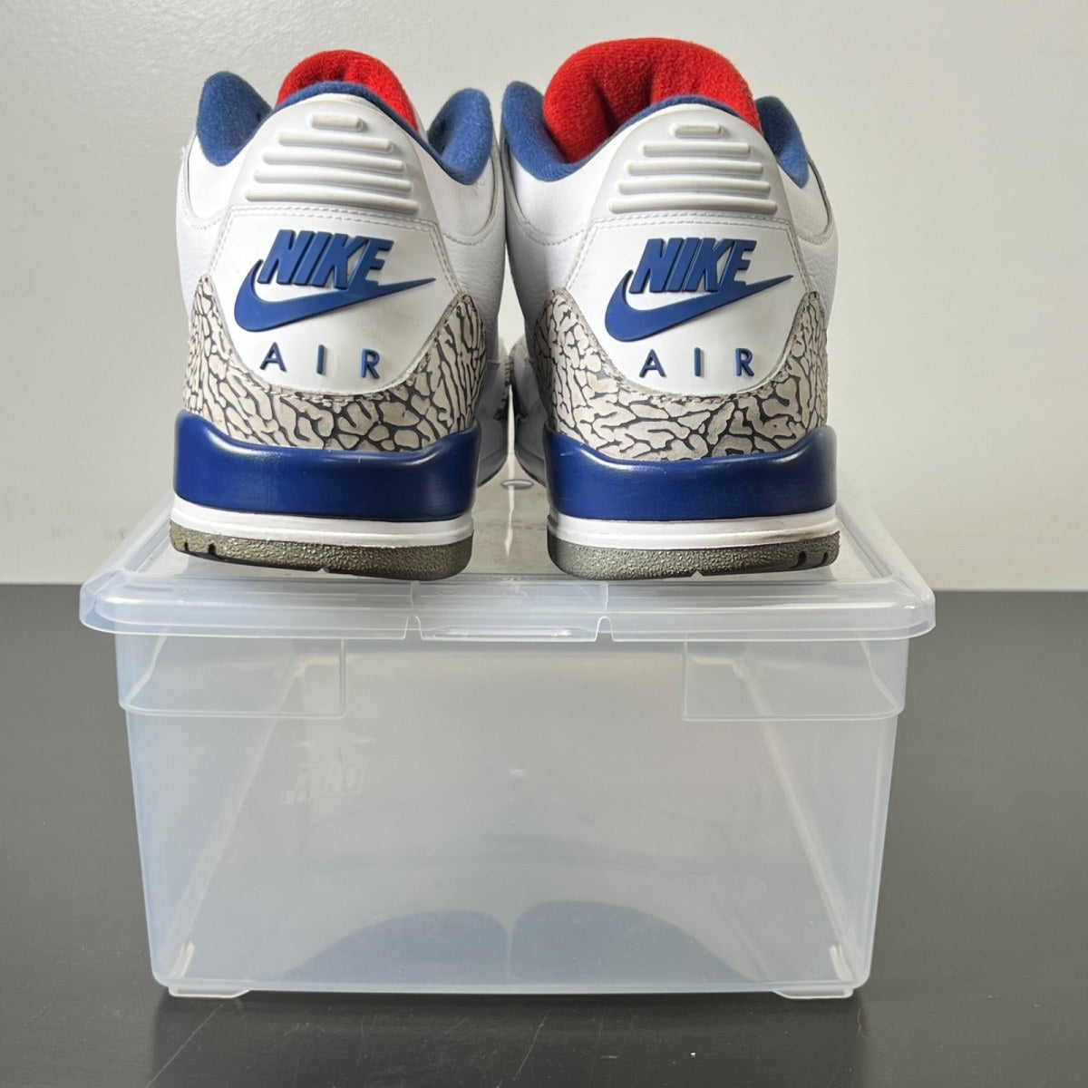 Jordan 3 Retro True Blue (2016) 11.5 (Heavily Worn Pre-Owned)JordanWhite/True Blue-Varsity Red - Image 4