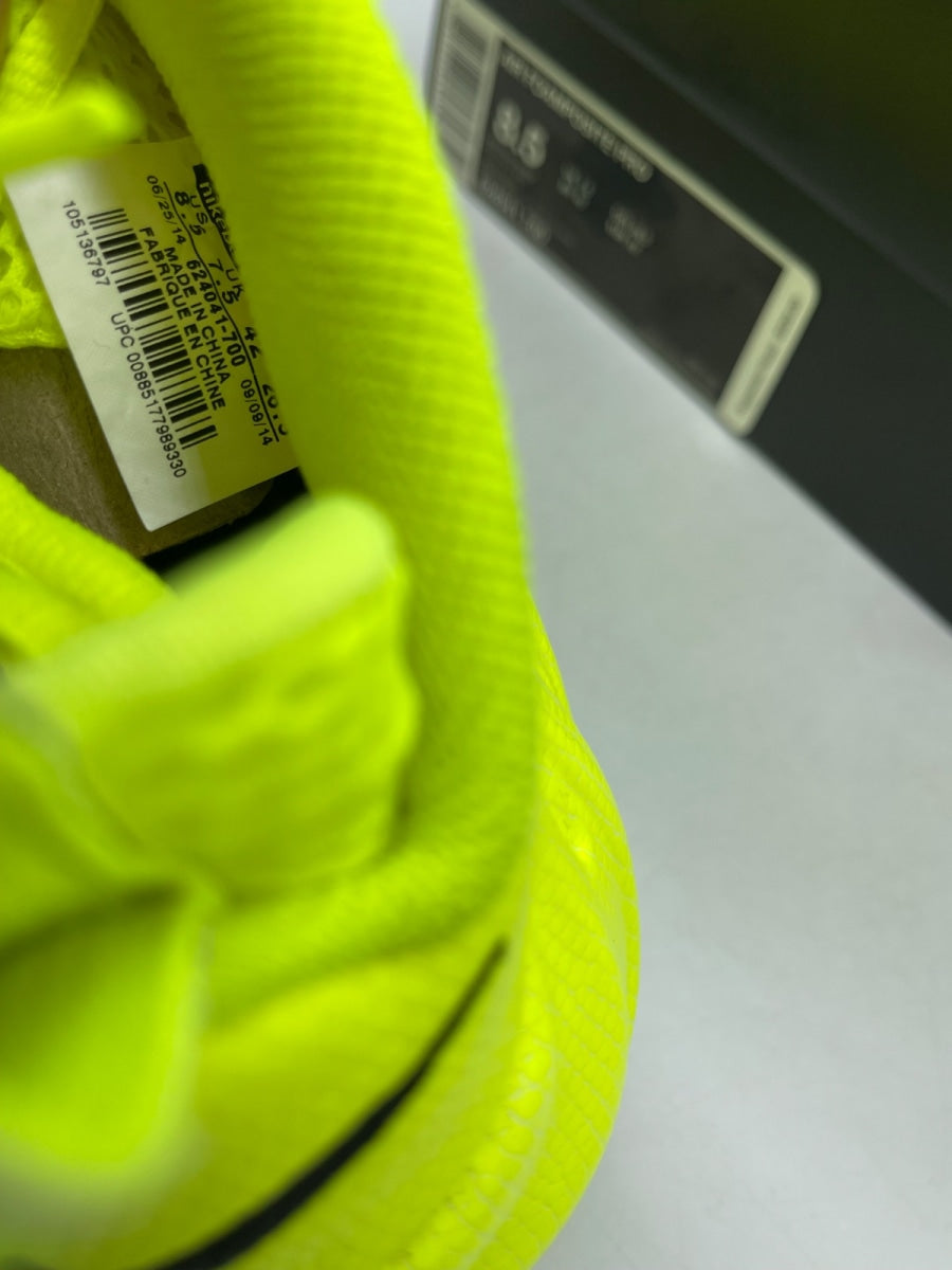 Nike Air Foamposite Pro Volt 8.5 (Moderately Worn Pre-Owned)NikeVolt/Volt-Black - Image 8