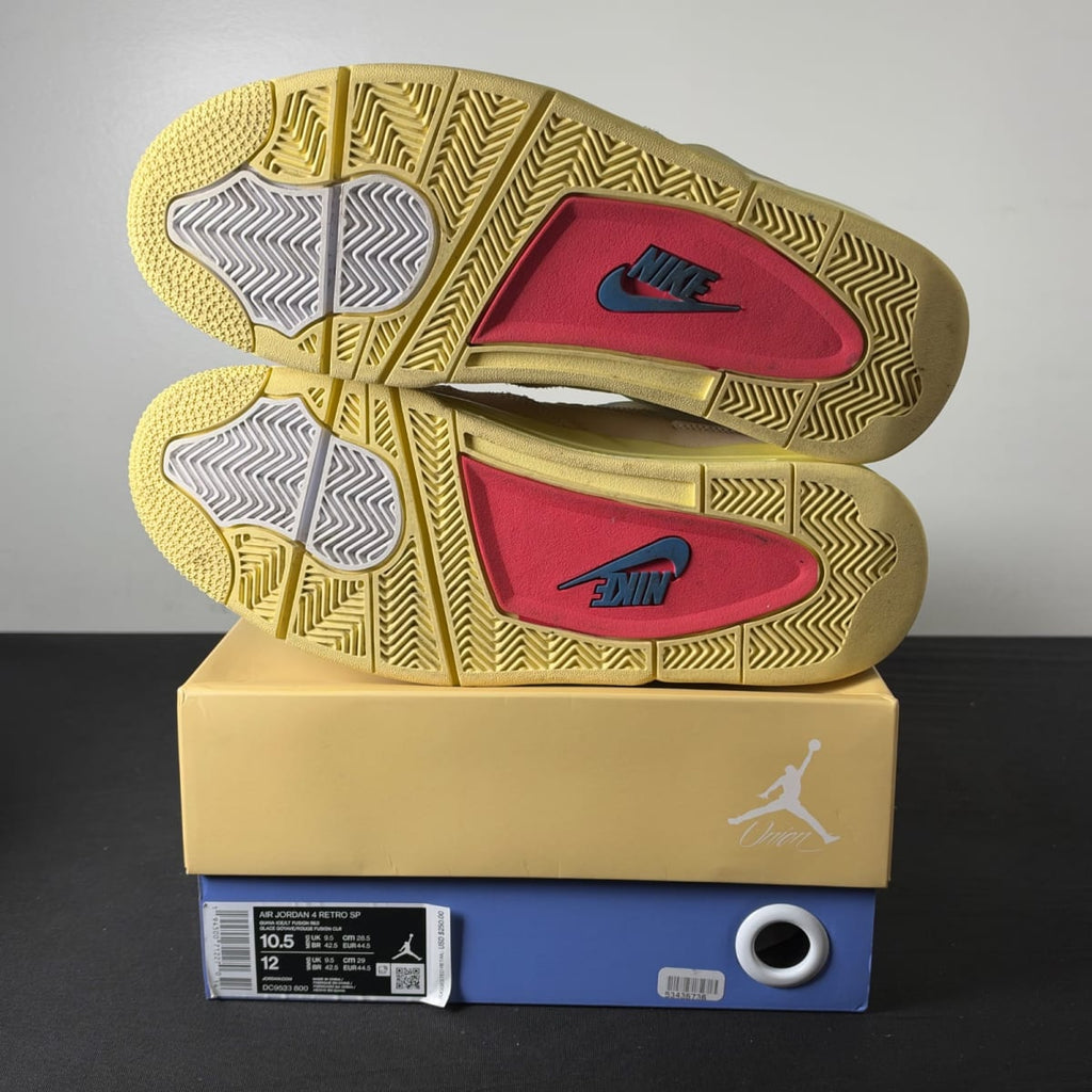 Jordan 4 Retro Union Guava Ice (Size 10.5) - aux