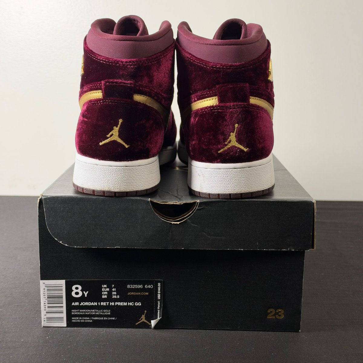 Jordan 1 Retro Heiress Night Maroon (GS) (Size 8Y) - aux