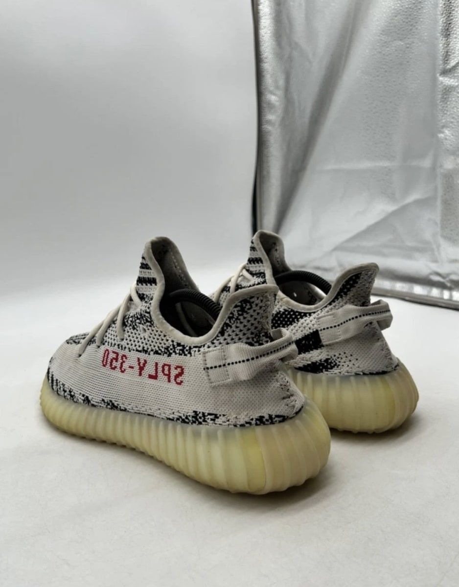 adidas Yeezy Boost 350 V2 Zebra 10 (Moderately Worn Pre-Owned)adidasWhite/Core Black/Red - Image 5