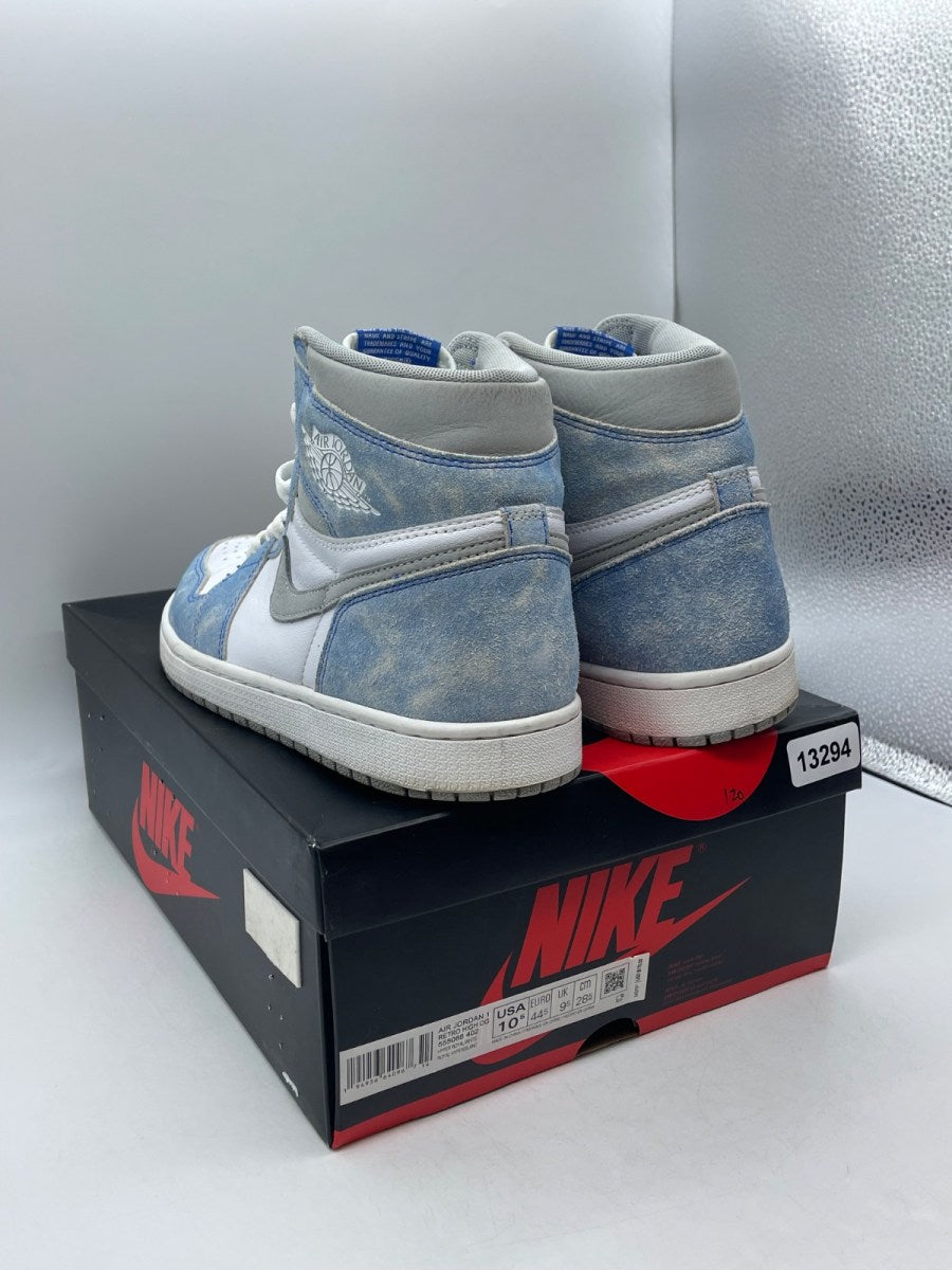Jordan 1 Retro High OG Hyper Royal (Size 10.5) - Image 4