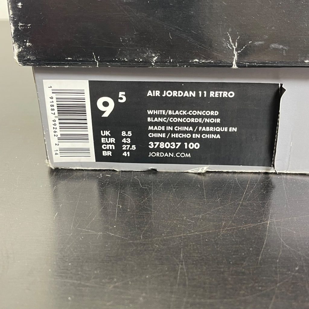 Jordan 11 Retro Concord (2018) 9.5 (Moderately Worn Pre-Owned)JordanWhite/Black-Concord - Image 7