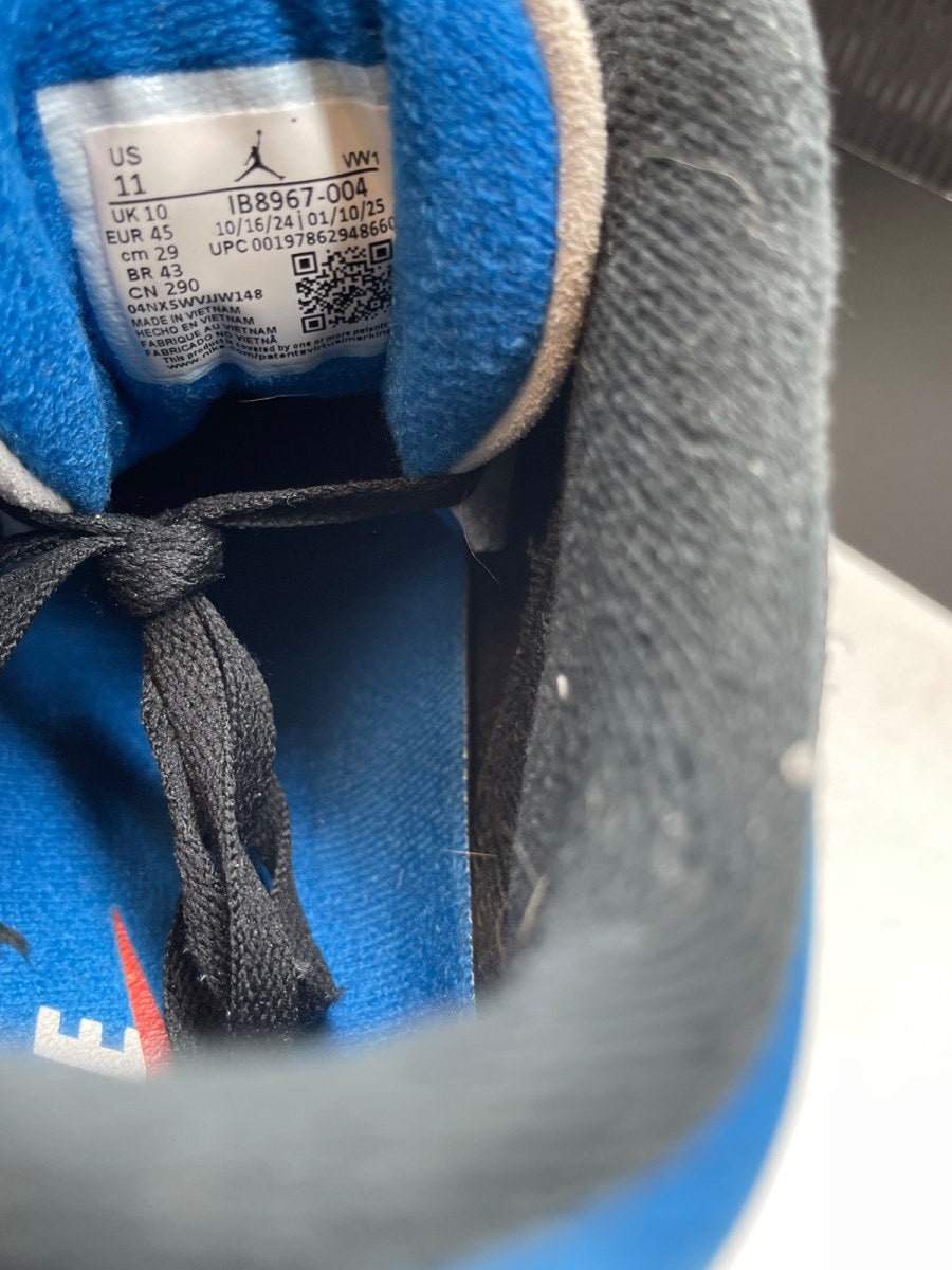 Jordan 3 Retro OG Rare Air 11 (Moderately Worn Pre-Owned)JordanBlack/Chile Red/Neutral Grey/Military Blue/Coconut Milk - Image 8