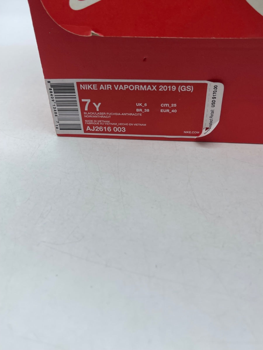 Nike Air VaporMax 2019 Throwback Future (GS) 7Y (Moderately Worn Pre-Owned)NikeBlack/Anthracite-Laser Fuchsia - Image 9