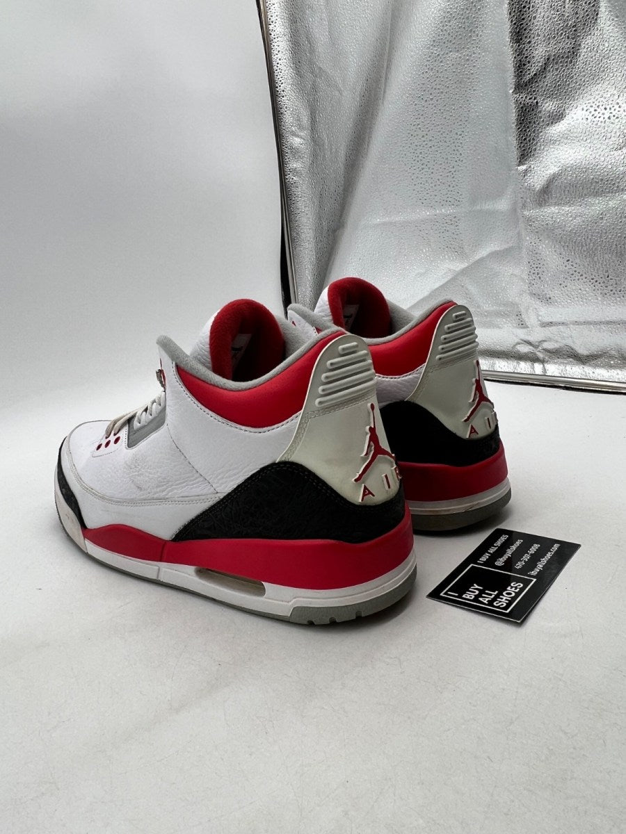 Jordan 3 Retro Fire Red (2013) 12 (Moderately Worn Pre-Owned) - Image 4