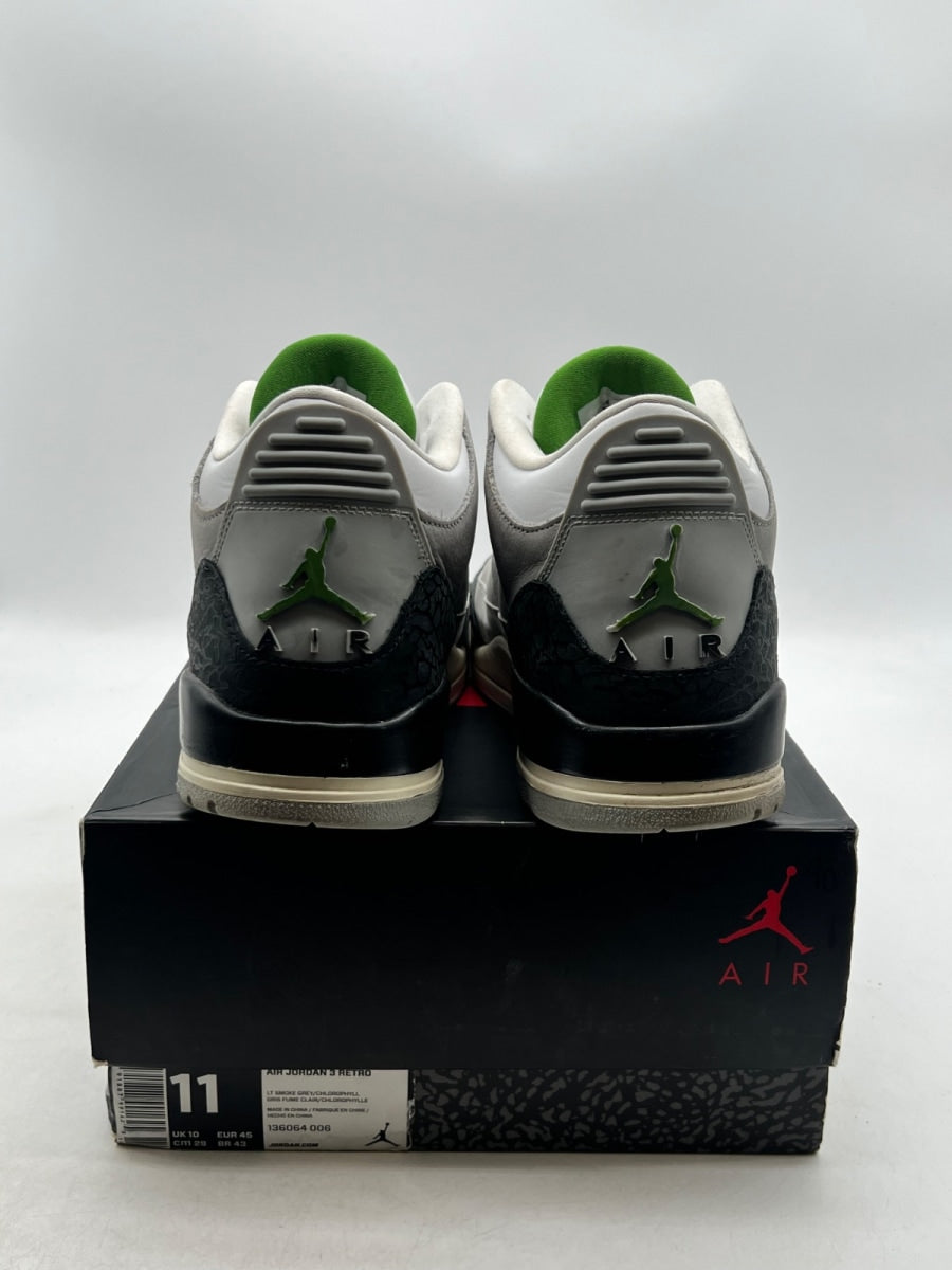 Jordan 3 Retro Chlorophyll 11 (Heavily Worn Pre-Owned)JordanLight Smoke Grey/Chlorophyll-Black-White - Image 3