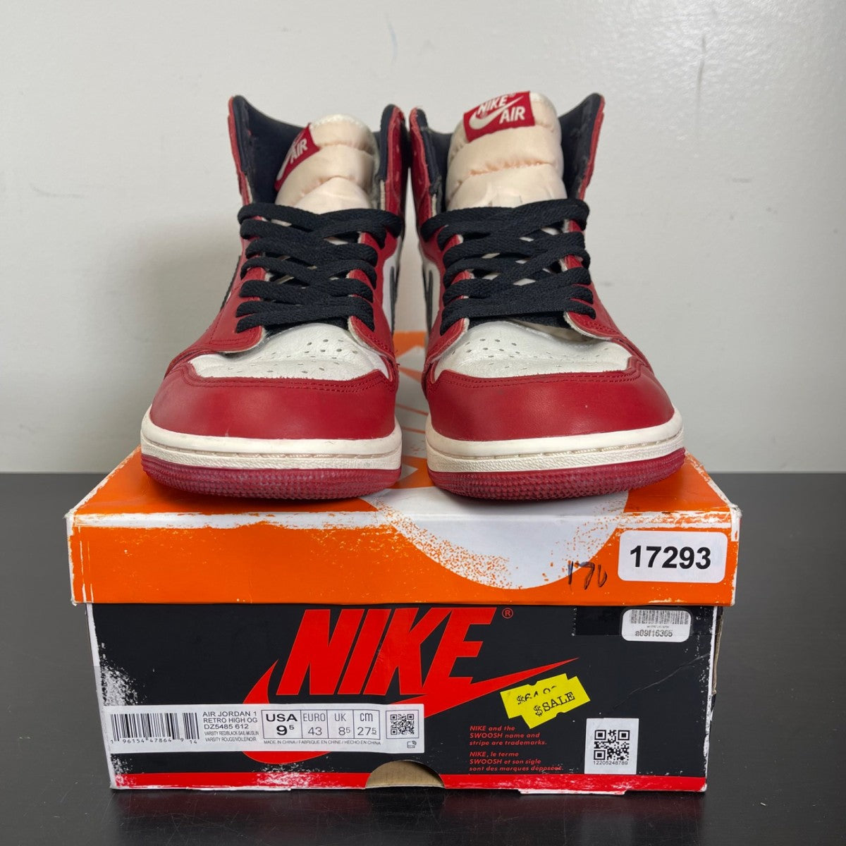 Jordan 1 Retro High OG Chicago Lost and Found 9.5 (Moderately Worn Pre-Owned)JordanVarsity Red/Black-Sail-Muslin - Image 2