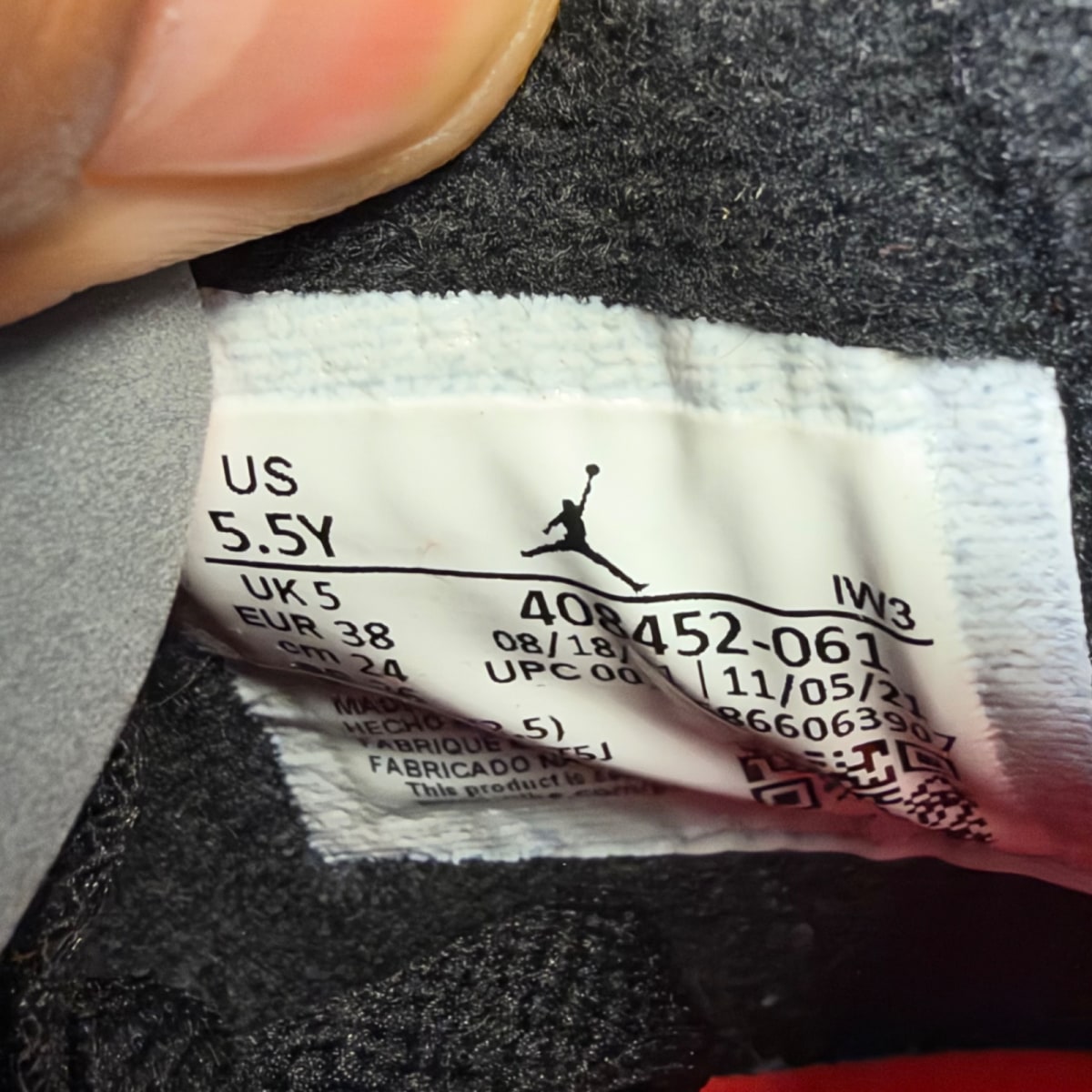 Jordan 4 Retro Infrared (GS) (Size 5.5Y) - Image 7
