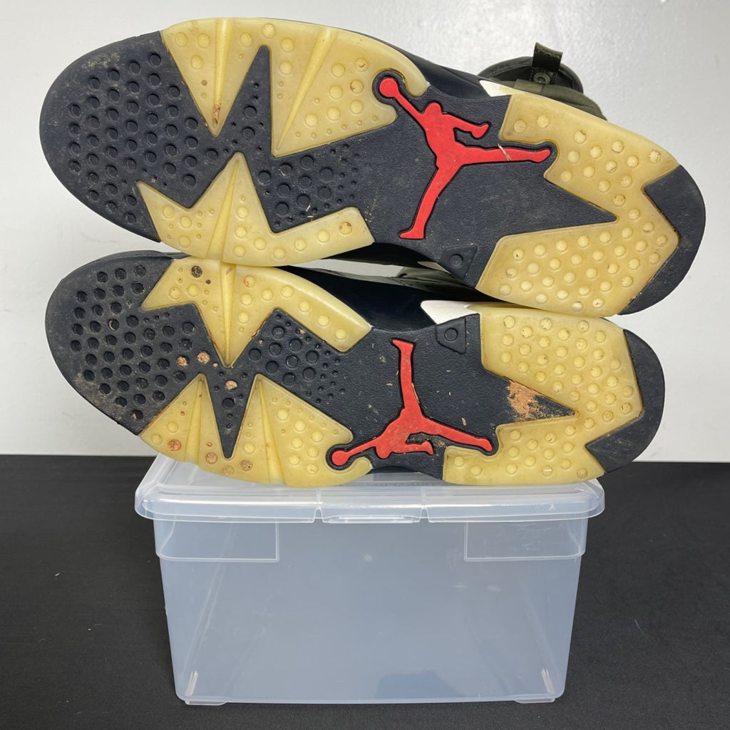 Jordan 6 Retro Travis Scott 13 (Moderately Worn Pre-Owned)JordanMedium Olive/Black-Sail-University Red - Image 5
