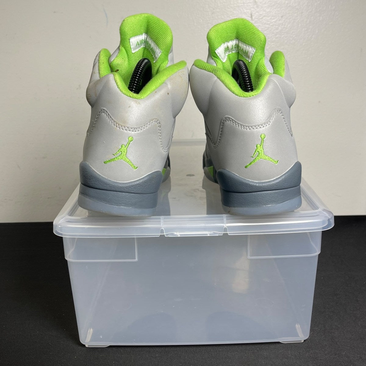 Jordan 5 Retro Green Bean (2022) (GS) (Size 6Y) - Image 4