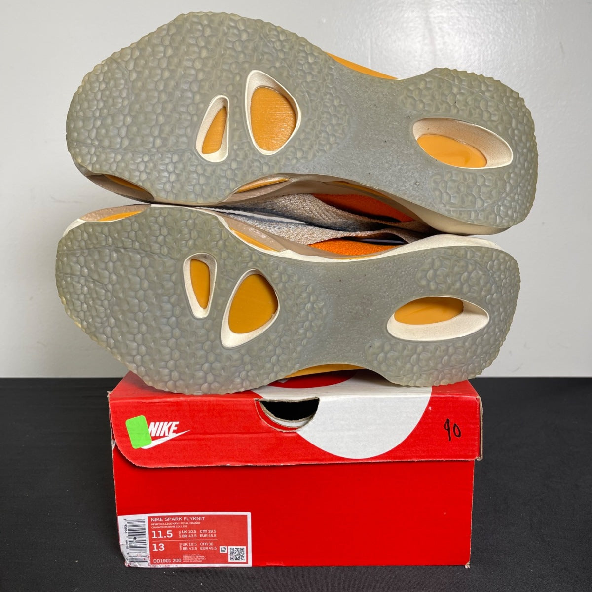 Nike Spark Flyknit Tan Total Orange 11.5 (Moderately Worn Pre-Owned)NikeHemp/College Navy-Total Orange - Image 5
