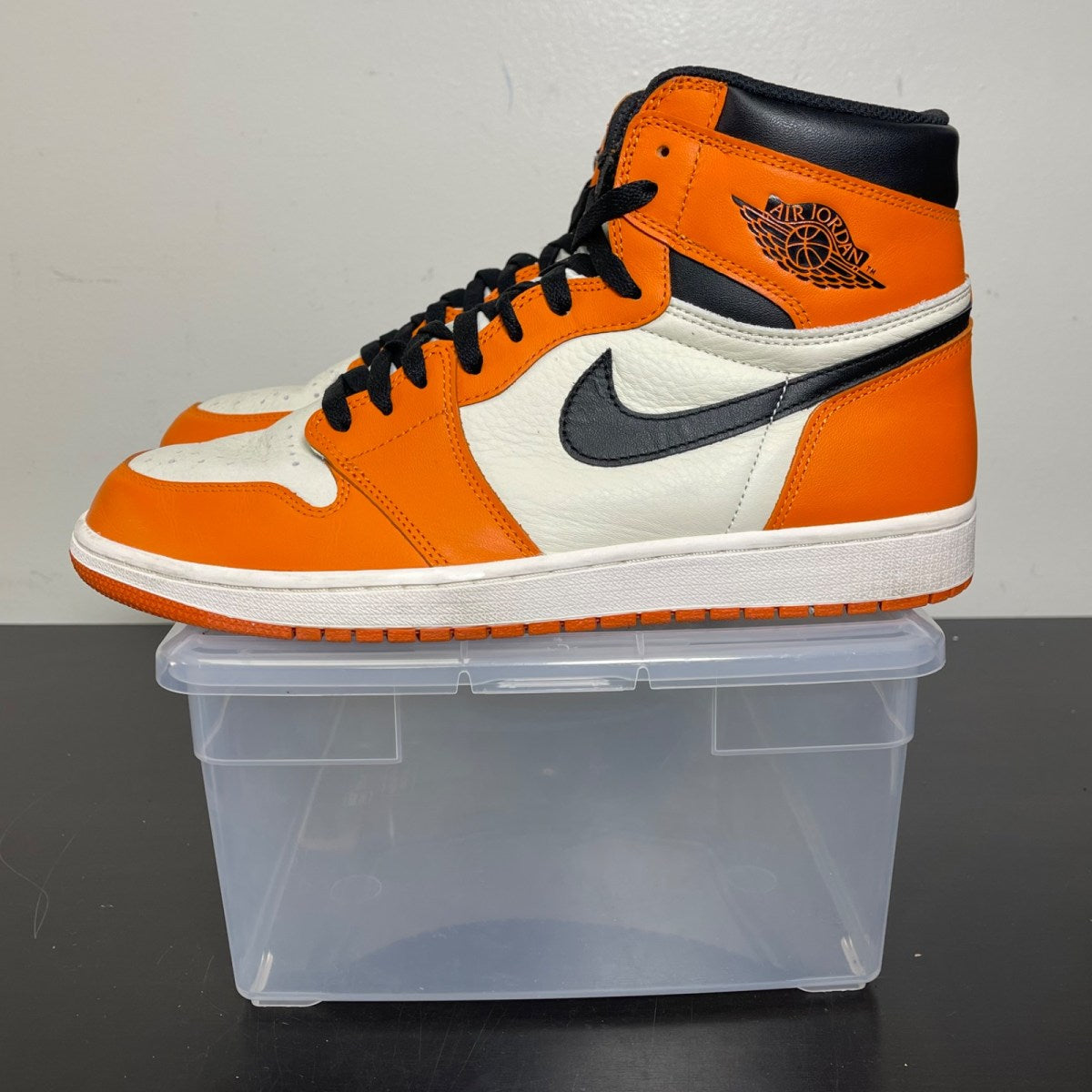 Jordan 1 Retro Reverse Shattered Backboard 12 (Moderately Worn Pre-Owned)JordanSail/Starfish-Black - Image 3