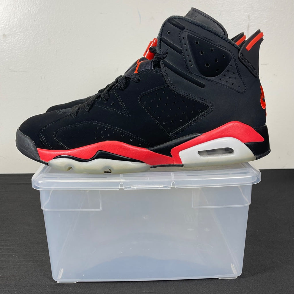 Jordan 6 Retro Infrared Salesman 10 (Moderately Worn Pre-Owned)JordanBlack/Infrared - Image 3