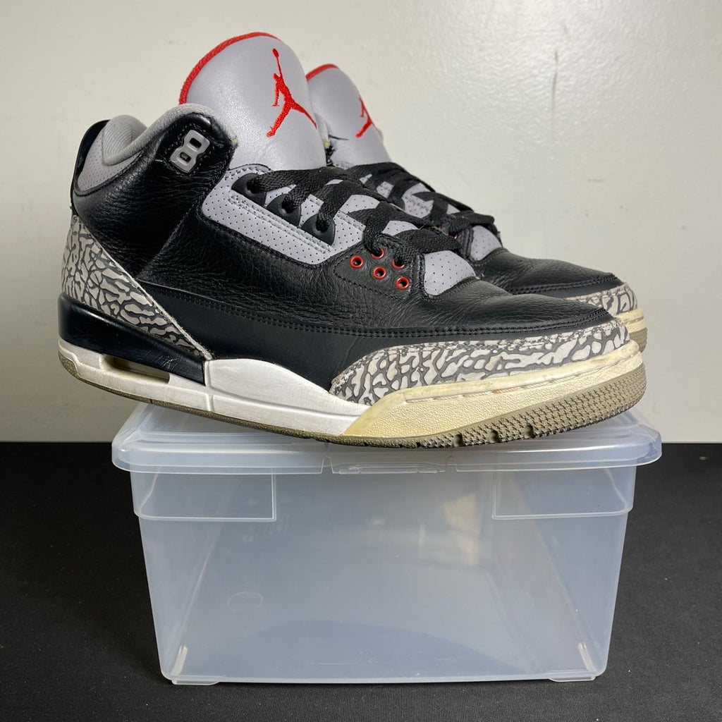 Jordan 3 Retro Black Cement (2018) (Size 11) - aux