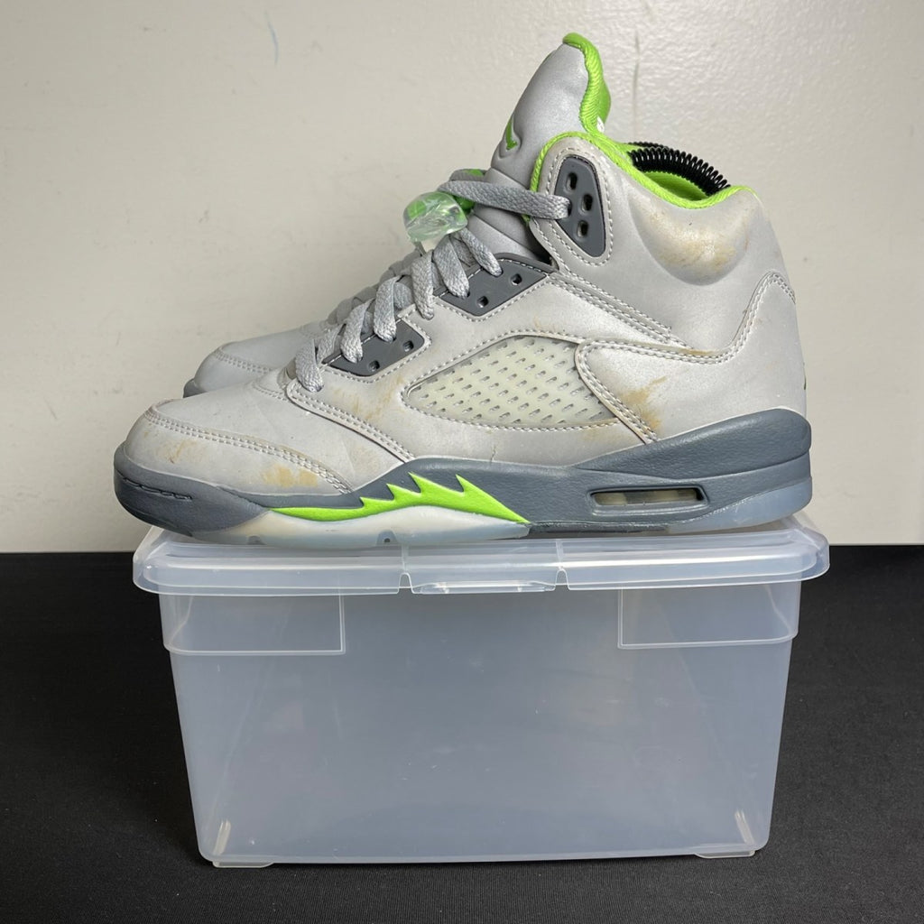 Jordan 5 Retro Green Bean (2022) (GS) (Size 6Y) - Image 3