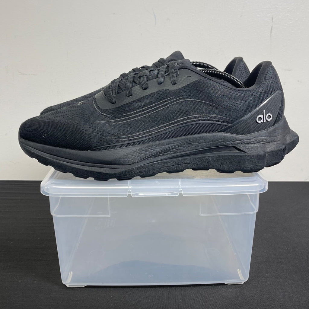Alo Yoga Runner Black (Size 12) - Image 3