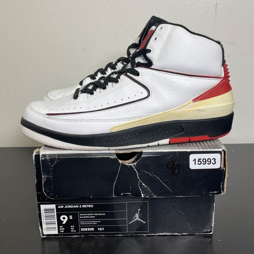 Jordan 2 Retro White Varsity Red (2004) 9.5 (Moderately Worn Pre-Owned)JordanWhite/Varsity Red-Black - Image 3