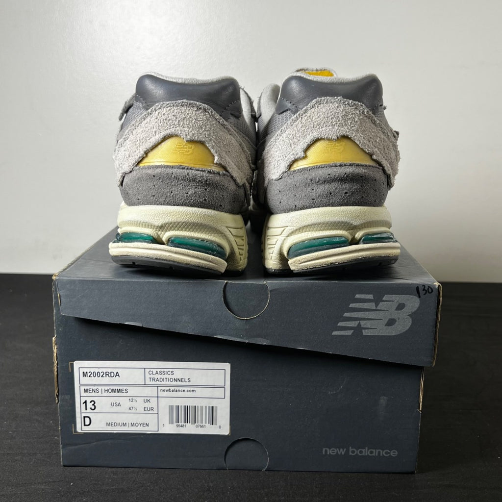 New Balance 2002R Protection Pack Rain Cloud 13 (Lightly Worn Pre-Owned)New BalanceRain Cloud/Grey