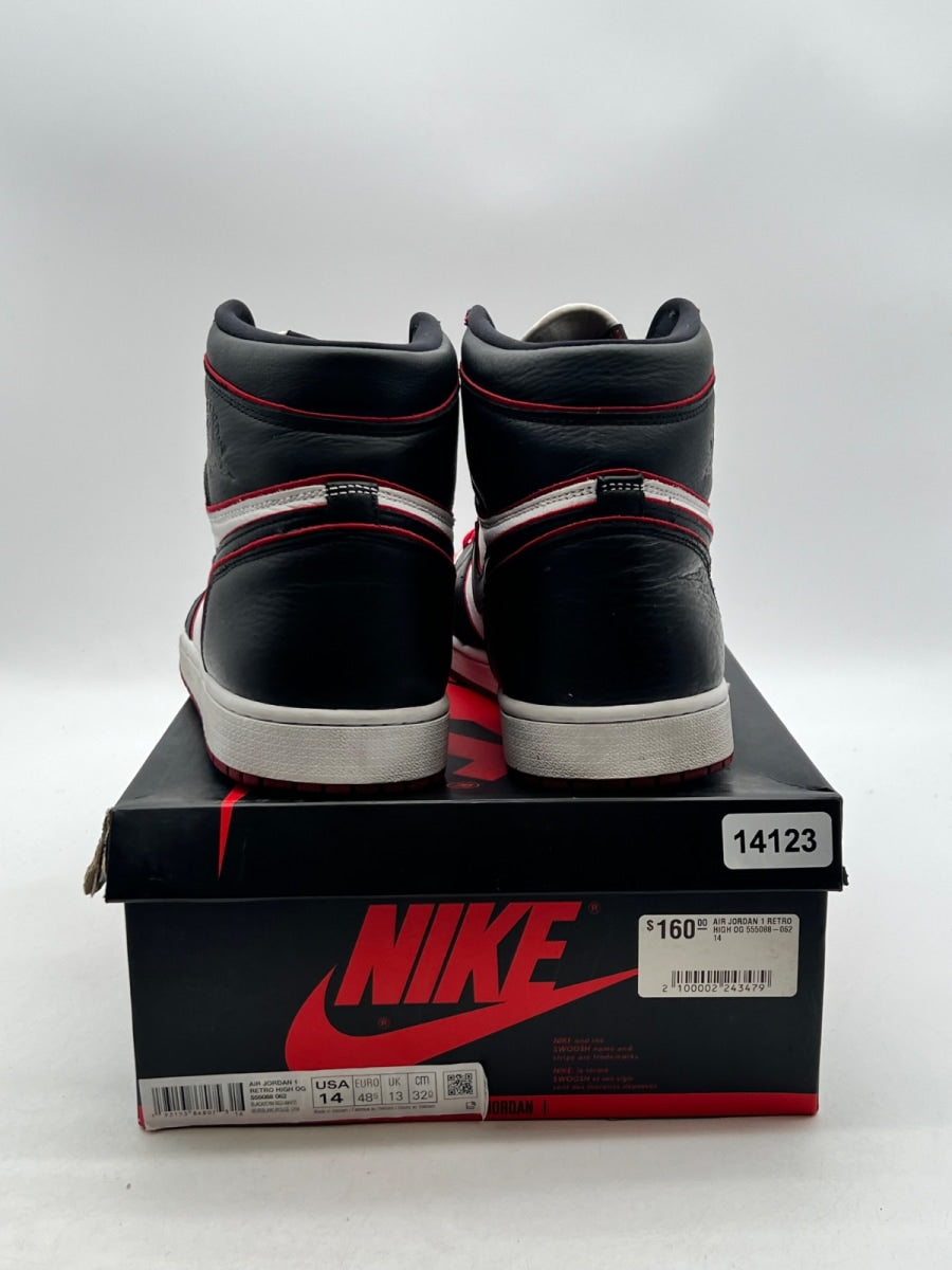 Jordan 1 Retro High Bloodline 14 (Moderately Worn Pre-Owned)JordanBlack/Gym Red-White - Image 5