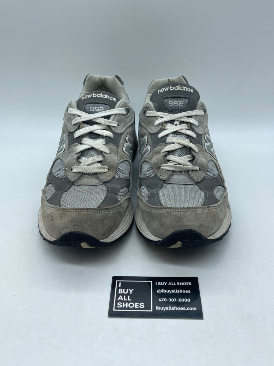New Balance 992 Grey 12 (Heavily Worn Pre-Owned) - Image 2