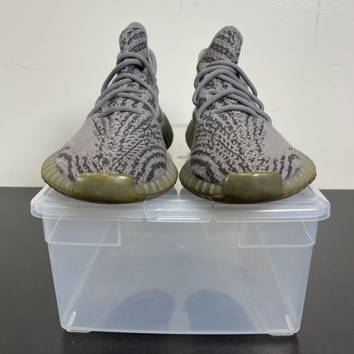adidas Yeezy Boost 350 V2 Beluga 2.0 9 (Moderately Worn Pre-Owned)adidasGrey/Bold Orange/Dark Solid Grey - Image 2