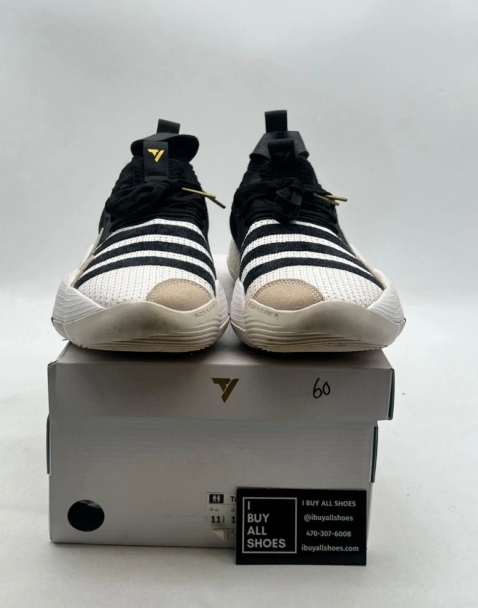 adidas Trae Young 2.0 Super Villain 11.5 (Lightly Worn Pre-Owned)adidasFootwear White/Core Black - Image 2