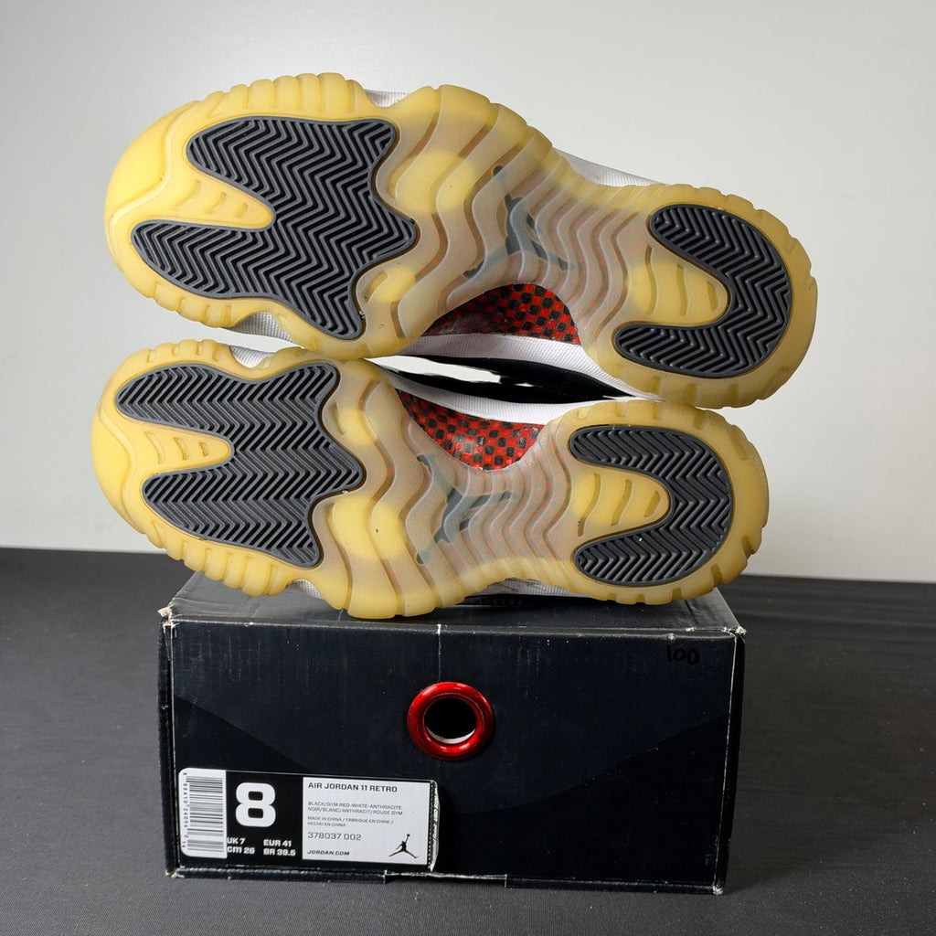 Jordan 11 Retro 72-10 (Size 8) - Image 6