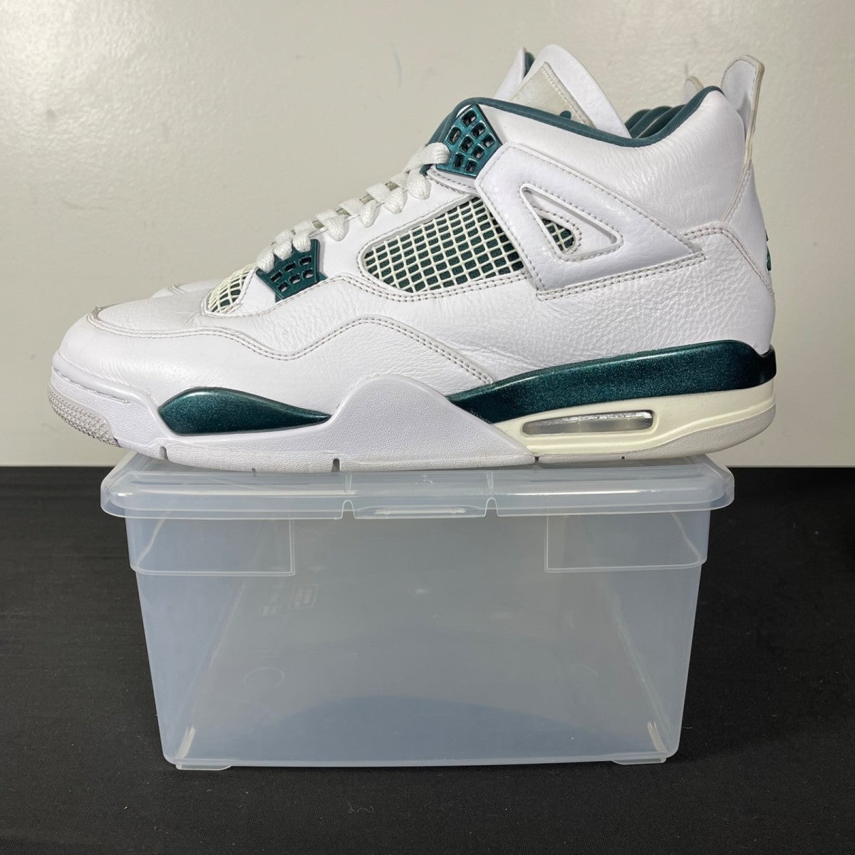 Jordan 4 Retro Oxidized Green 12 (Moderately Worn Pre-Owned)JordanWhite/Oxidized Green/White/Neutral Grey - Image 3