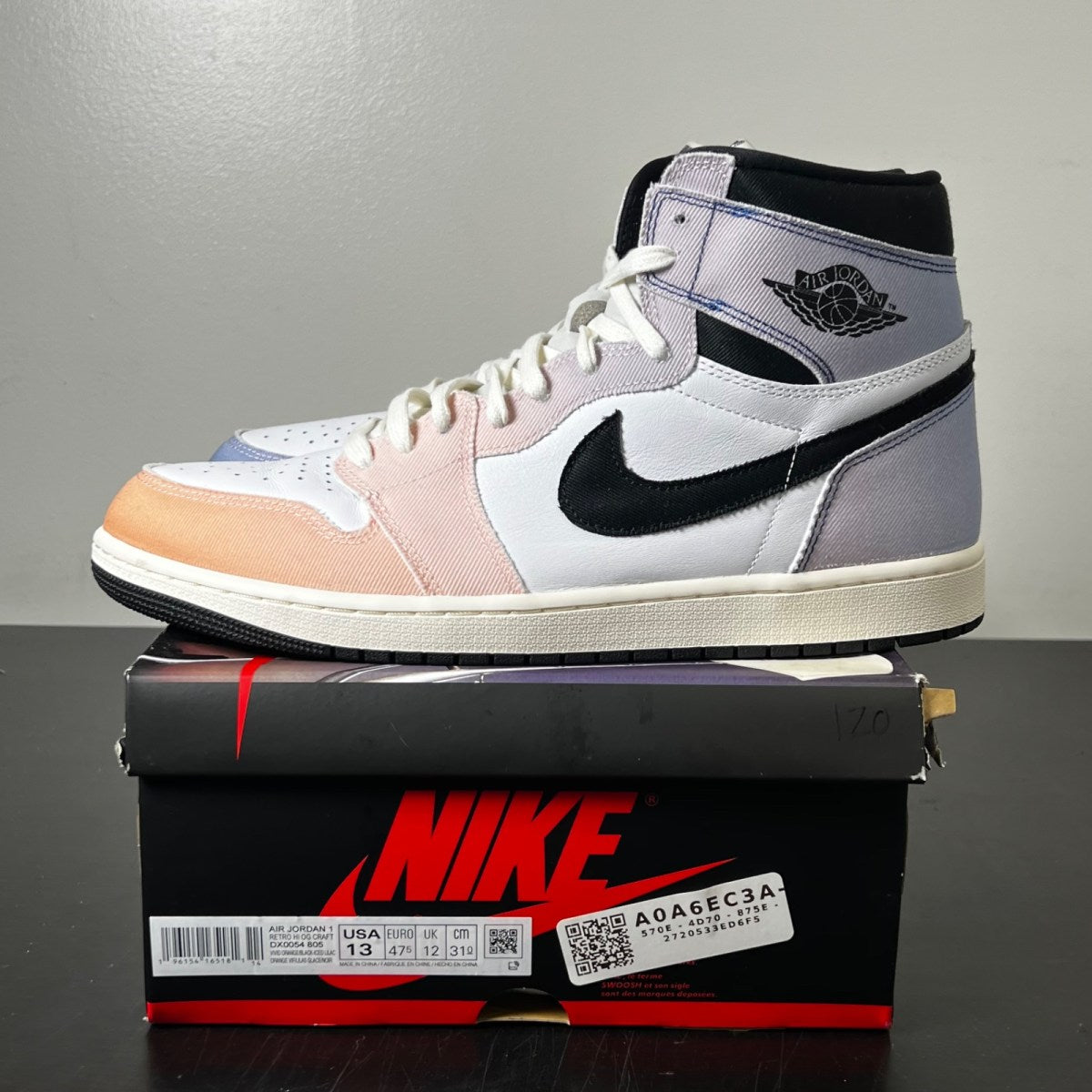 Jordan 1 Retro High OG Skyline 13 (Lightly Worn Pre-Owned)JordanVivid Orange/Black/Iced Lilac/True Blue/Sail - Image 3