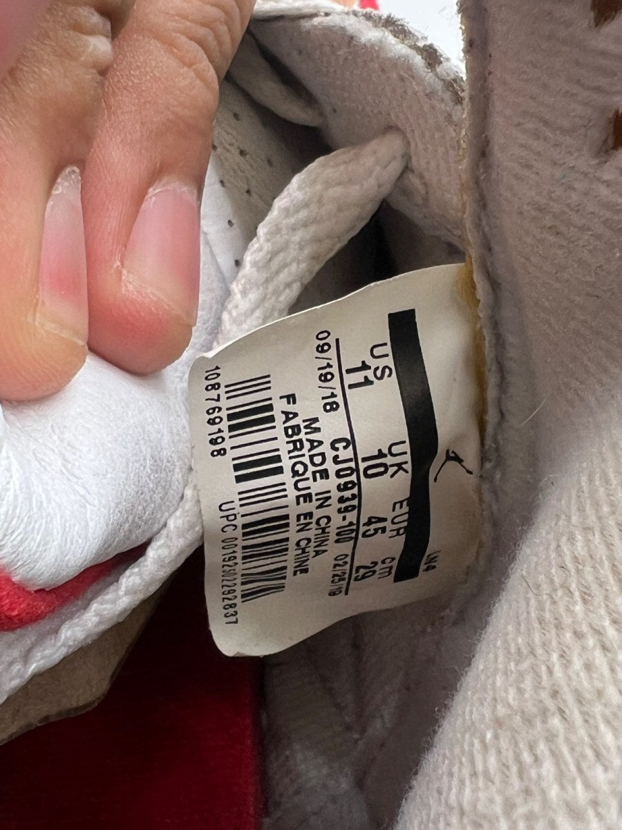 Jordan 3 Retro Tinker White University Red 11 (Heavily Worn Pre-Owned)JordanWhite/University Red-Neutral Grey - Image 7