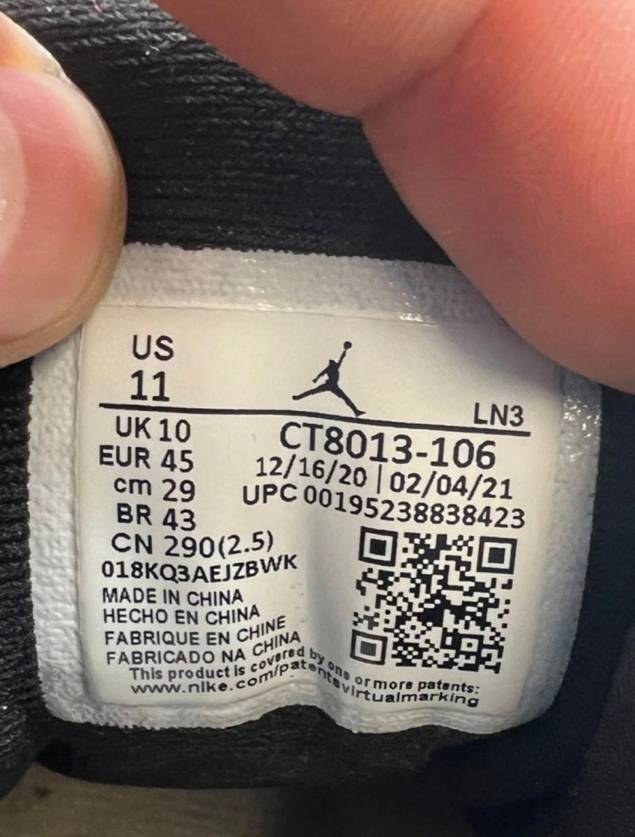Jordan 12 Retro Twist 11 (Heavily Worn Pre-Owned)JordanWhite/Black-University Red - Image 6