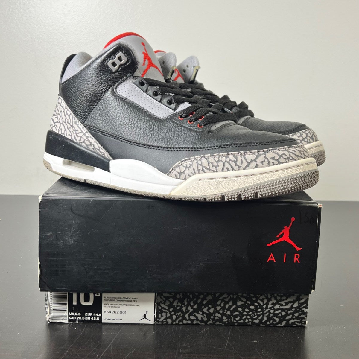 Jordan 3 Retro Black Cement (2018) 10.5 (Moderately Worn Pre-Owned)JordanBlack/Fire Red-Cement Grey-White - Image 1