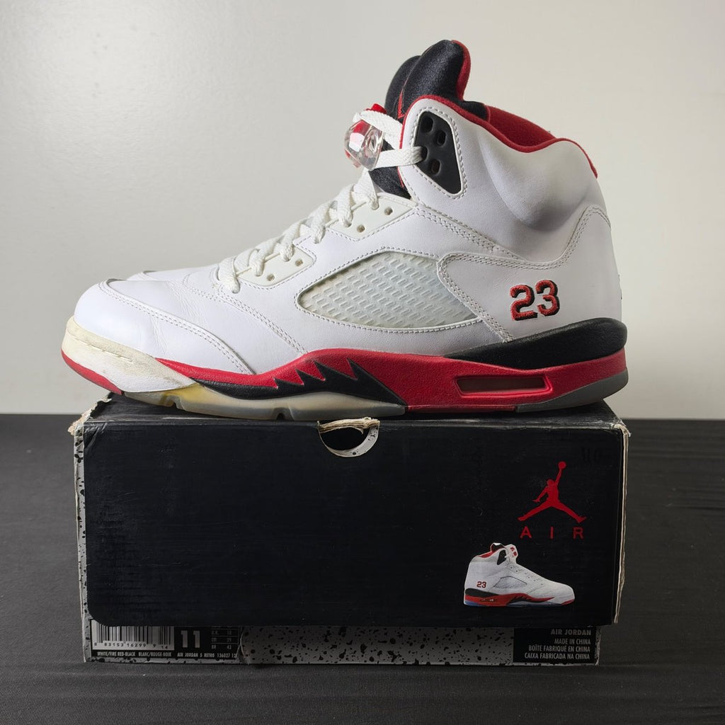 Jordan 5 Retro Fire Red Black Tongue (2013) (Size 11) - aux