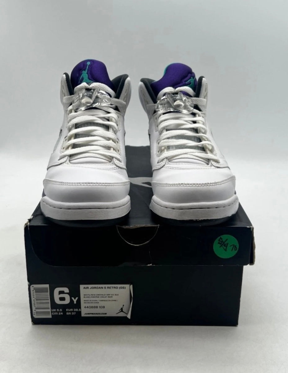 Jordan 5 Retro Grape (2013) (GS) 6Y (Moderately Worn Pre-Owned)JordanWhite/Emerald-New-Grape-Ice-Blue - Image 2